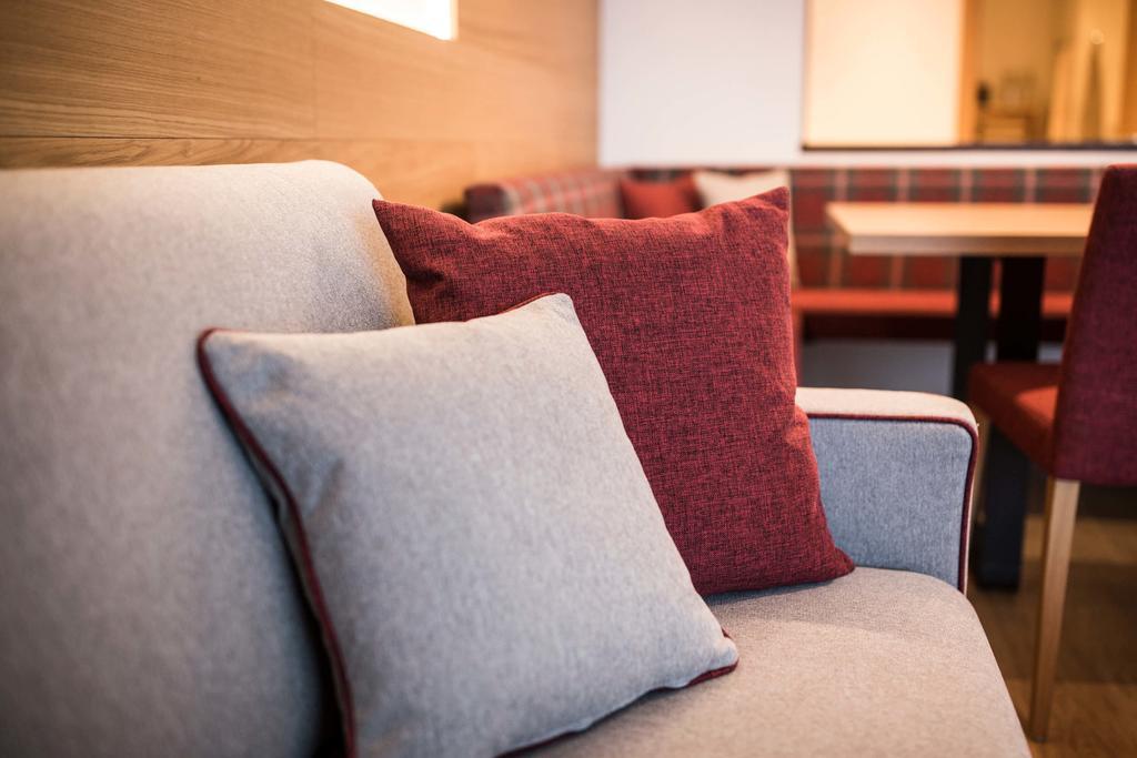 Slow Living Suite - Ferienwohnung Mit Privater Sauna & Garten Fiss Eksteriør bilde