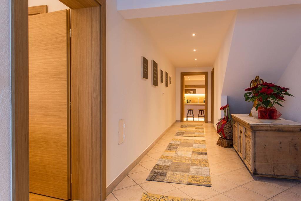 Slow Living Suite - Ferienwohnung Mit Privater Sauna & Garten Fiss Eksteriør bilde